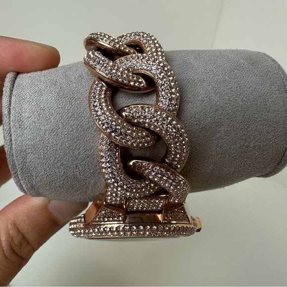 Michael Kors MK3820/1 gold and rose gold crystal watches - Picture 4 of 12